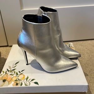 Silver high heeled bootie size 6.5